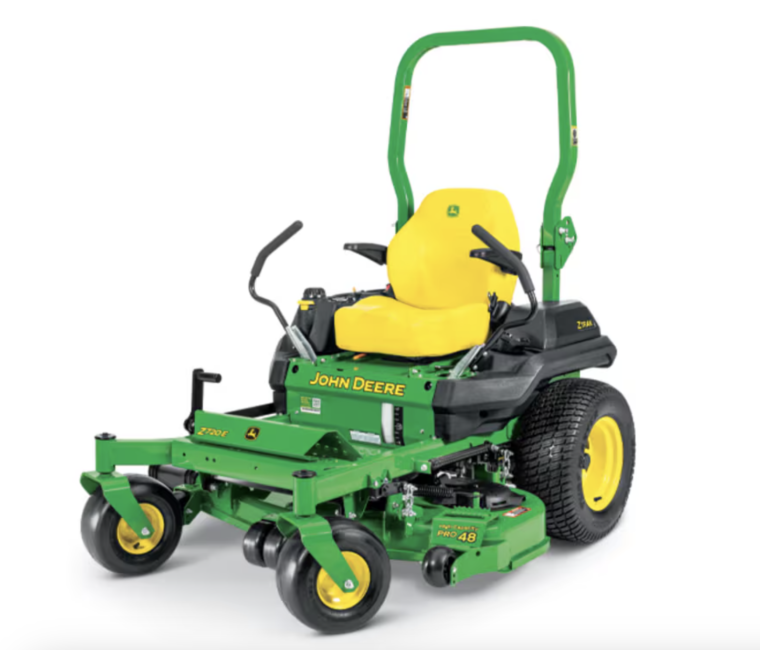 Studio image of Z-trak Z720E zero turn mower with 48 inch deck